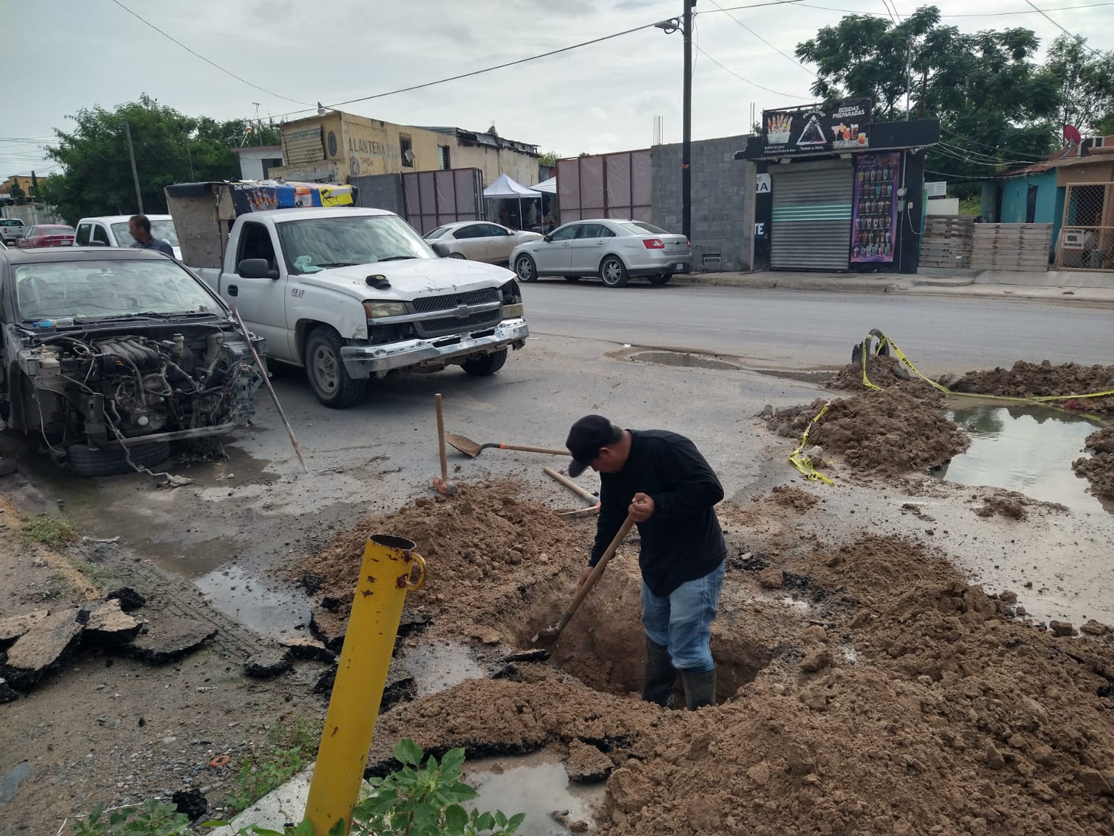 Reparó COMAPA fugas de agua en Jarachina Norte y Cumbres