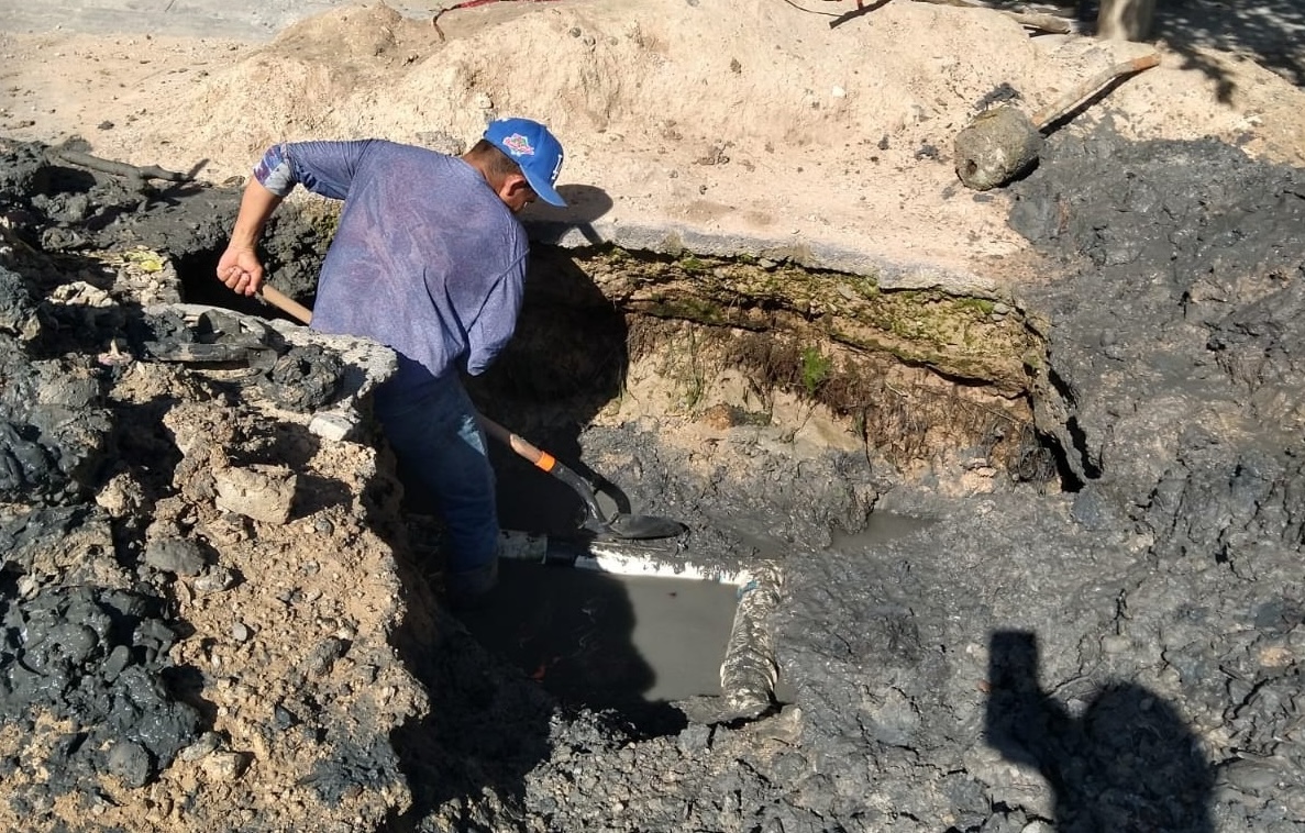 Reparó COMAPA fugas de agua en distintos puntos de la ciudad