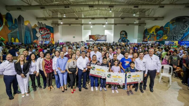 Inauguró el Presidente Carlos Peña Ortiz la Feria de Regreso a Clases 2024 que ofrece grandes descuentos a estudiantes