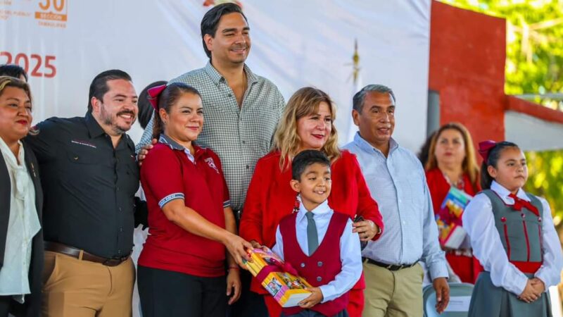 Inauguraron el Alcalde Carlos Peña Ortiz y Comisionado de Energía de Tamaulipas, José Ramón Silva Arizabalo inicio de clases 2024