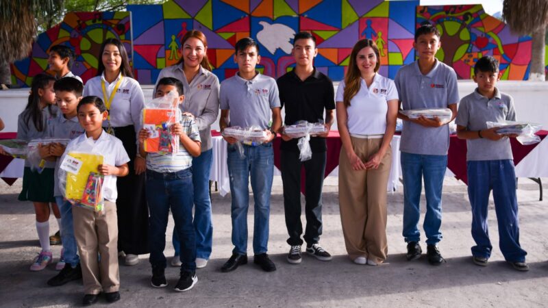 Entrega DIF Reynosa kits de útiles escolares a menores PANNARTI