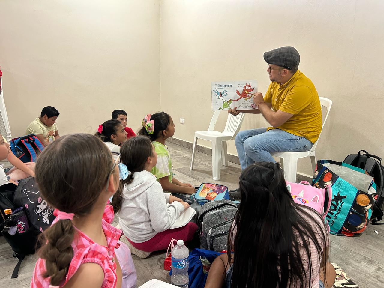 Impulsa Alcalde Carlos Peña Ortiz a niños a desarrollar su creatividad en Taller de Lectura del IRCA