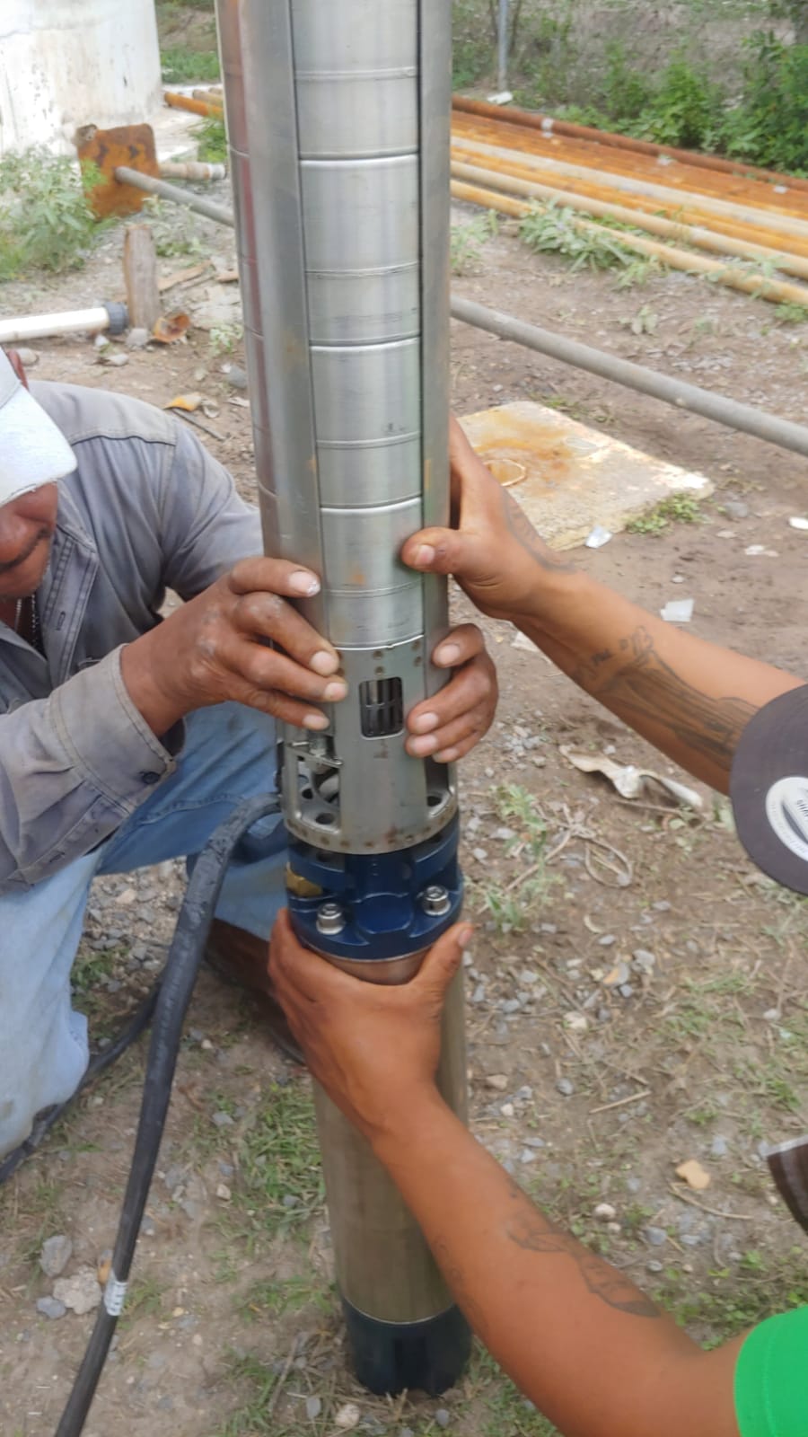 Instaló COMAPA bomba de pozo en rebombeo de la colonia Ramón Pérez