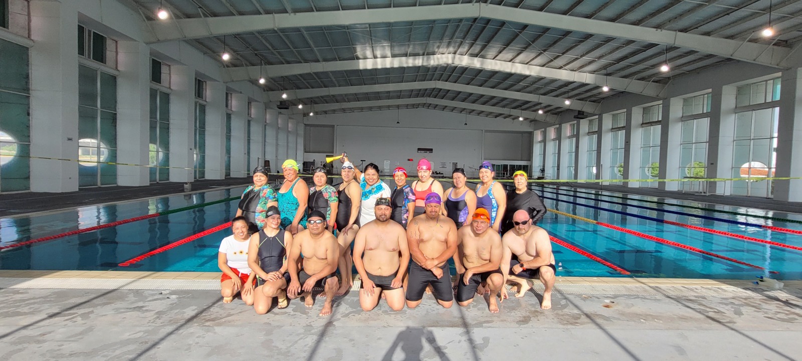 Promueven en el Polideportivo la natación y sana convivencia