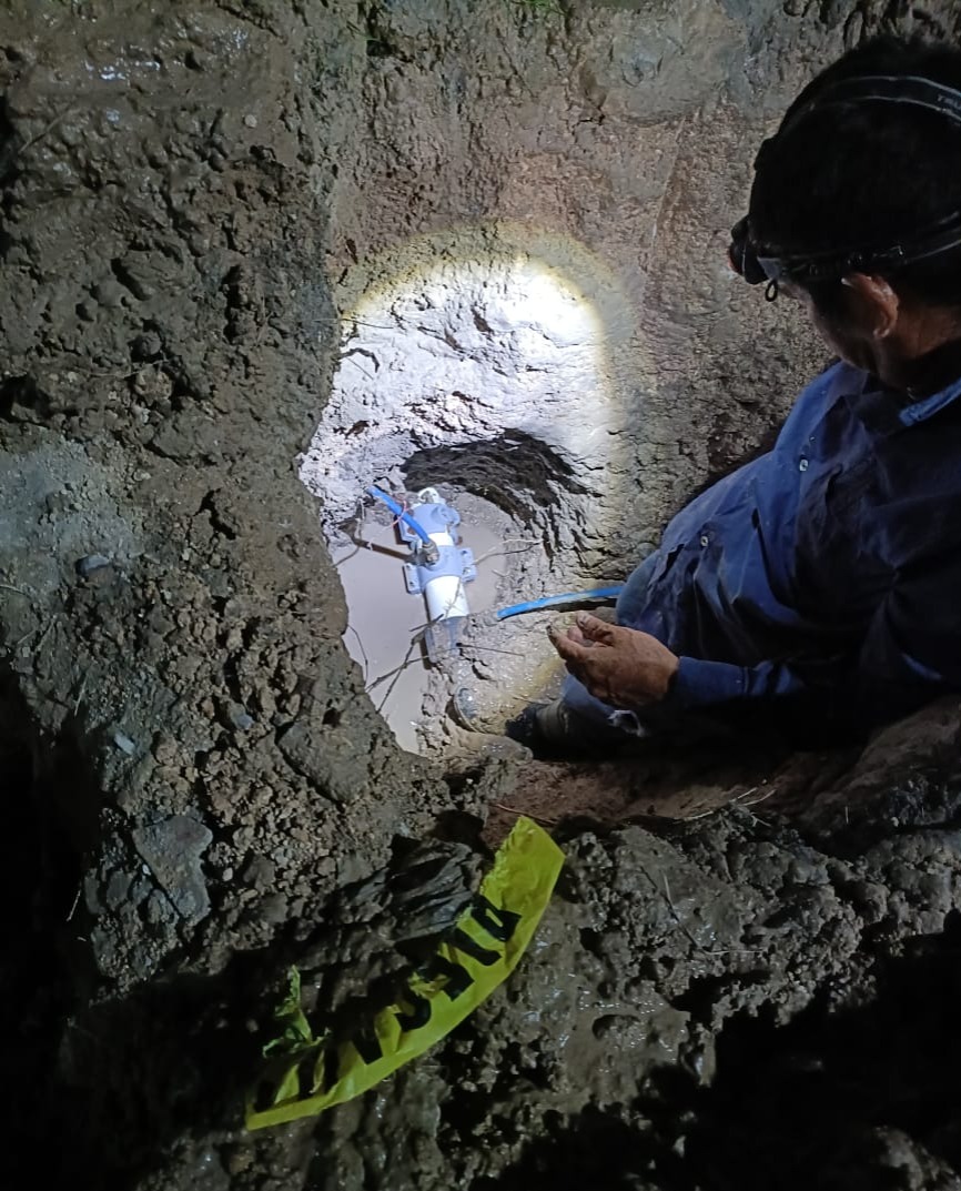 Reparó COMAPA fugas de Agua en las colonias Lomas de la torre y Zona Centro